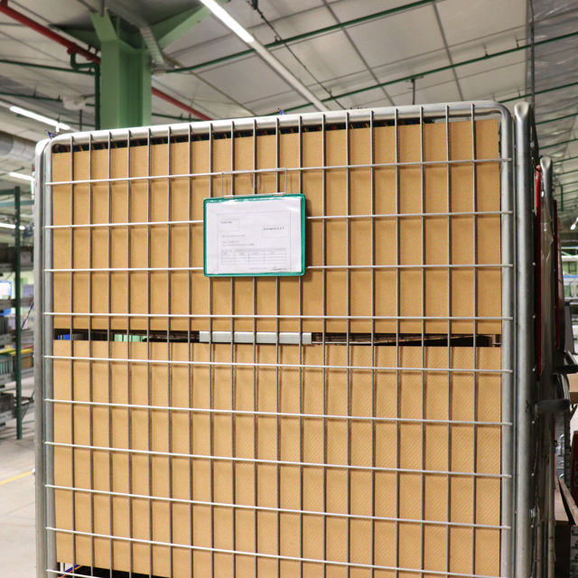 Hängande förstärkt logistisk ID-ficka, A5, liggande, sidoladdning