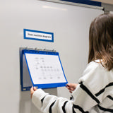 4-rings displaypärm, med magnetfäste, aluminium, A4, liggande format