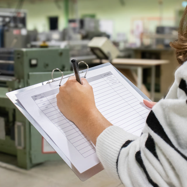 2-rings displaypärm, med magnetfäste, aluminium, A4, liggande