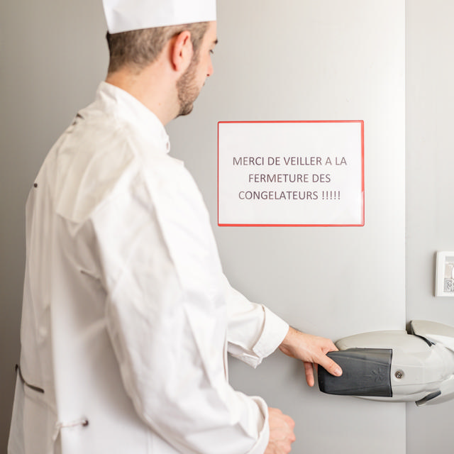 FICKA FÖR INRAMNING: KANG EASY LOAD MAGNETIC COLOR