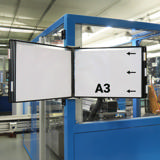 Tom Tarifold väggdisplay i metall, A4, för 10 fickor, med sidostopp