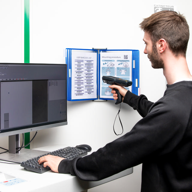 Tarifold metallväggdokumentdisplaysystem, A4, 10 fickor (färgad förpackning)