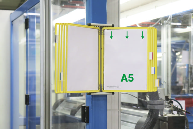 Tarifold metallväggdokumentdisplaysystem, A5, 10 fickor