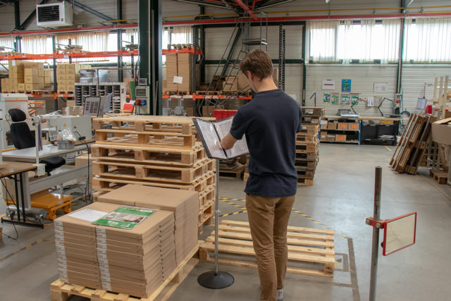 Tarifold golvstående dokumentsystem i metall, A4, 10 fickor PP