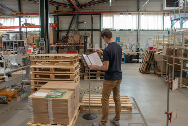 Tarifold golvstående dokumentsystem i metall, A4, 10 fickor PP