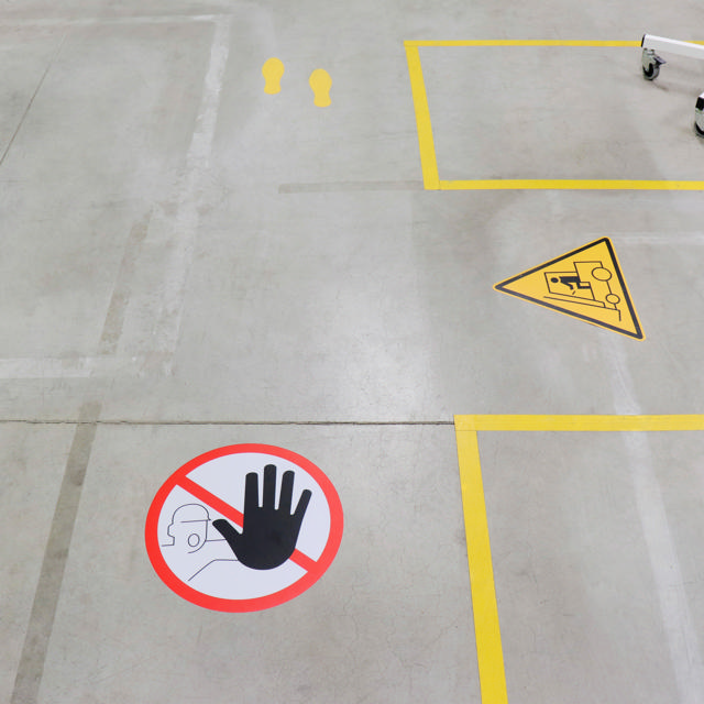 Självhäftande säkerhetspiktogram, Varning gaffeltruckar